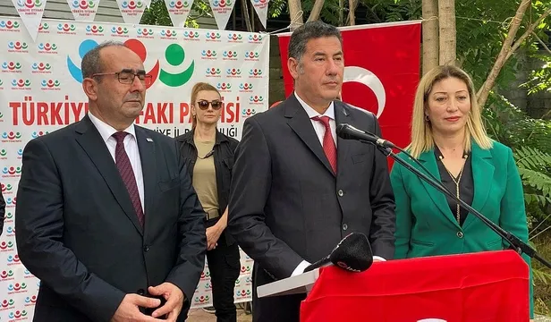 sinan-ogandan-ozgur-ozele-uyari-turk-milleti-boluculere-selam-cakanlara-iktidar-nasip-etmez-1699363805560.jpeg Sinan Oğan'dan Özgür Özel'e tepki: Türk milleti bölücülere selam çakanlara iktidar nasip etmez-4