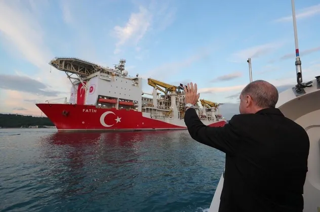 Türkiye Sigorta'nın ilk poliçesi Sakarya Gaz Sahası'ndaki Tuna-1 kuyusu için yapıldı
