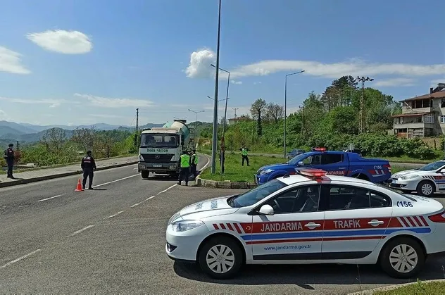 Son dakika: 4 günlük sokağa çıkma kısıtlamasında flaş gelişme! Beş kent muaf tutuldu