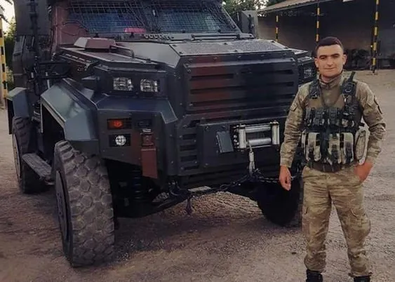 1027 rakımlı tepe teröristlere bırakılmadı-4