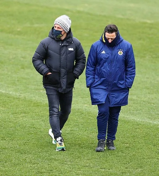 Fenerbahçe yönetimi harekete geçti: Erol Bulut dönemi bitiyor