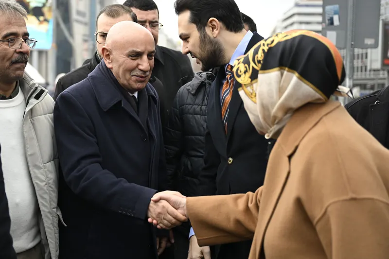 Son dakika: Cumhur İttifakı'nın Ankara adayı Turgut Altınok'tan esnaf ziyareti: Mansur Yavaş 5 yılda 5 metrelik metro yapamadı-8