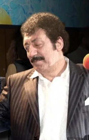 Almanya Cumhurbaşkanı Frank-Walter Steinmeier 'Müslüm Baba''nın Sevda Yüklü Kervanlar şarkısını dinledi