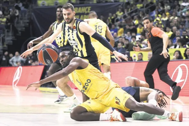 misirli-yildiz-trezeguet-galatasaray-macini-bekliyor-1675472634855.jpeg Mısırlı yıldız Trezeguet, Galatasaray maçını bekliyor!-2