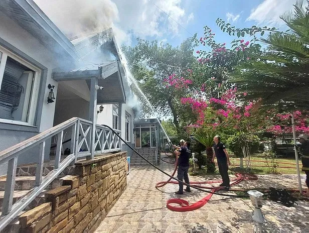 TSYD Adana Şubesi tesislerinde korkutan yangın-4
