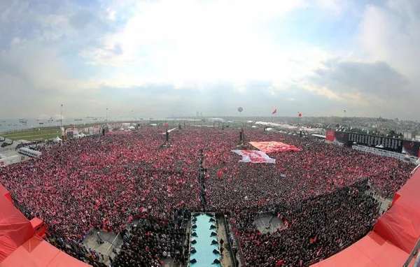 Cumhurbaşkanı Erdoğan milyonlara seslendi-1