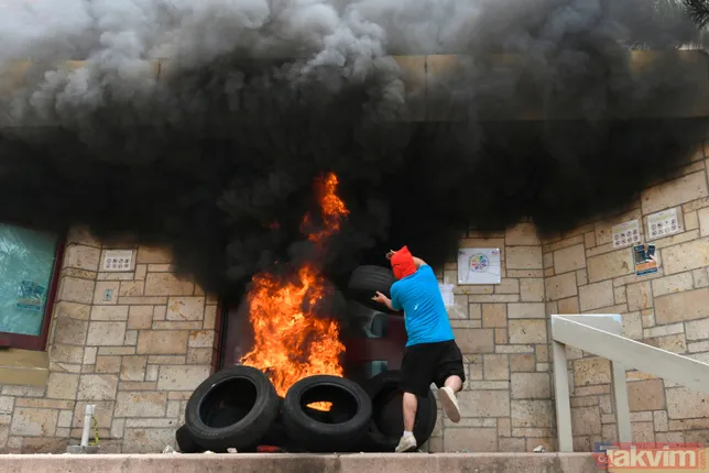 Honduras karıştı! ABD Büyükelçiliğinin kapısını ateşe verdiler
