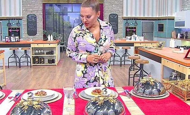 15 Ekim Gelinim Mutfakta haftanın birincisi hangi yarışmacı oldu? Gelinim Mutfakta kim elendi? Bilezikleri kapan isim...-4