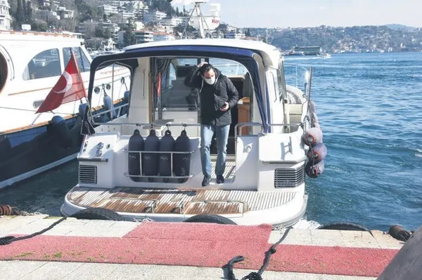 Bu ne saygısızlık! Hacı Sabancı ile Nazlı Kayı Çanakkale Şehitliği'ni ziyaret etti-7