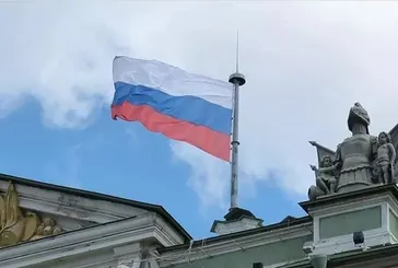 Rusya'ya İHA saldırısı! Moskova Belediye Başkanı Sergey Sobyanin: Acil servisler olay yerinde çalışıyor