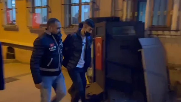 motosikletin-sahibi-hirsizi-burnundan-tanidi-1648783220157.jpg Motosikletin sahibi hırsızı burnundan tanıdı-3