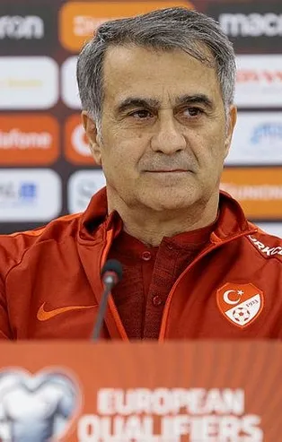 A Milli Takım Teknik Direktörü: Sahada güçlü olmalıyız!