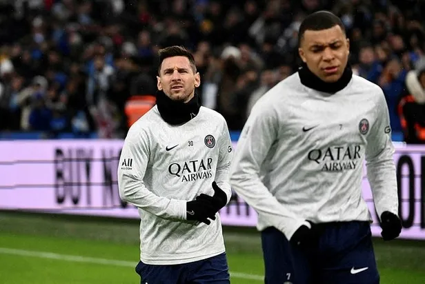 fifa-the-best-odulunu-kim-kazandi-2023-fifa-the-best-kazananlar-isim-listesi-messi-mi-ronaldo-mu-kazandi-odul-1677530162894.jpg 2023 FIFA The Best kazananlar isim listesi! Messi mi, Ronaldo mu? En iyiler ödülünü kim aldı? FIFA The Best ödülünü kim kazandı?-5