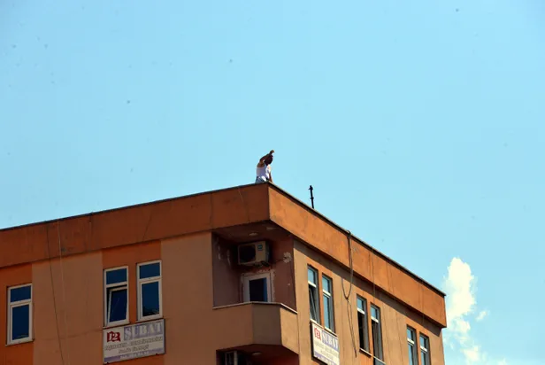 Kahramanmaraş ev sahibi anahtarı alınca jiletle intihara kalkıştı-2