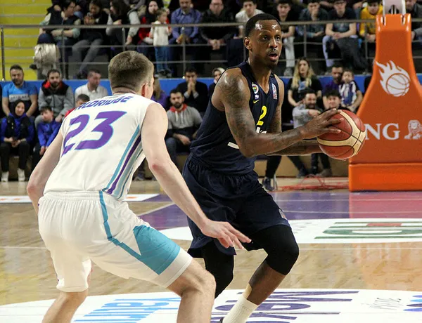 tbfden-flas-karar-fenerbahcenin-macinda-kural-hatasi-1583398027881.jpg TBF'den flaş karar! Fenerbahçe'nin maçında kural hatası-1