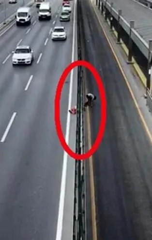 D-100'de yürekleri ağza getiren görüntü! Saniye saniye kaydedildi