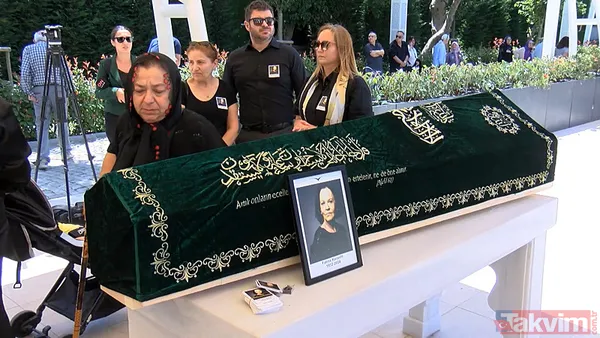 Aşk-ı Memnu’nun Şayeste’si Fatma Karanfil son yolculuğuna uğurlandı! Hülya Koçyiğit son görüşmesini anlattı! “Ben konuştum, o gözleriyle...” - 2