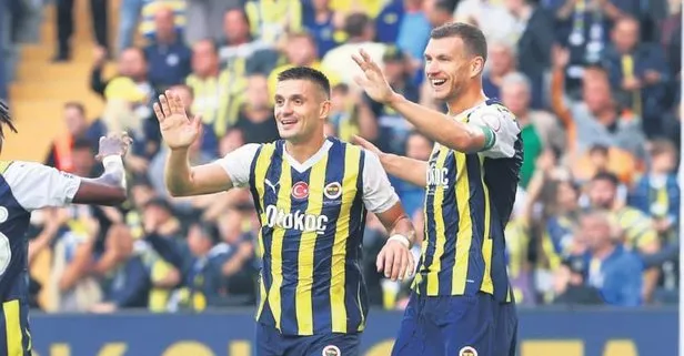 Fenerbahçeli futbolcular kritik viraj öncesinde tek yürek oldu