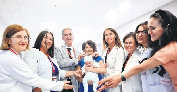 İyilik hikayesi: 12 yaşındaki çocuktan alınan karaciğerin nakledilmesi sayesinde hayata döndü