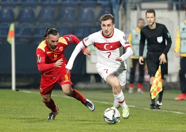 galatasaray-ve-milli-takimi-sirtlayan-kerem-performansinin-odulunu-aliyor-1637184541092.jpeg Galatasaray ve Milli Takım’ı sırtlayan kerem performansının ödülünü alıyor-3