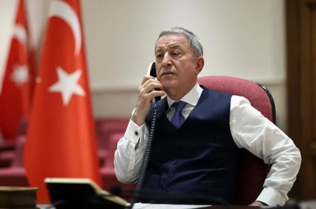 Son dakika: Milli Savunma Bakanı Hulusi Akar, Ukraynalı mevkidaşıyla görüştü