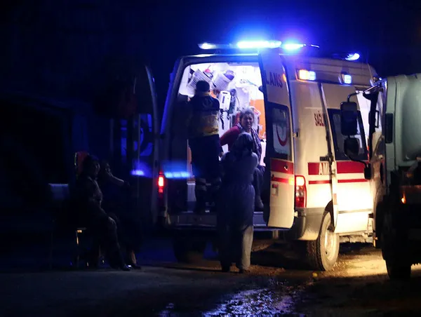 boluda-bir-evde-cikan-yanginda-iki-cocuk-yasamini-yitirdi-1594709663806.jpg Bolu'da bir evde çıkan yangında iki çocuk yaşamını yitirdi-4