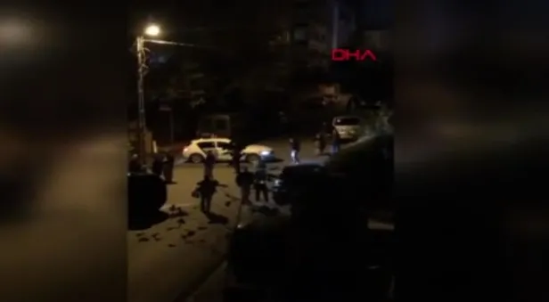 Akılalmaz kaza kamerada! Aracı yan yattı olay yerinden kaçtı-2