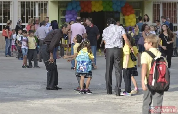 2019 Okullar bayramdan önce mi, sonra mı kapanacak? Karneler ne zaman alınacak? MEB açıklaması...-4