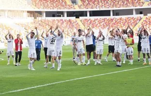 Gençlerbirliği 4 yıllık aranın ardından Süper Lig’de!