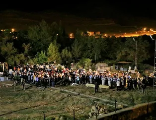 Mardin’deki TIR kazasında ölenlerden 3’ü toprağa verildi