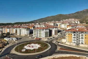 Deprem bölgesine 79,4 milyar lira ulaşım yatırımı: Devlet ilk günden sahadaydı