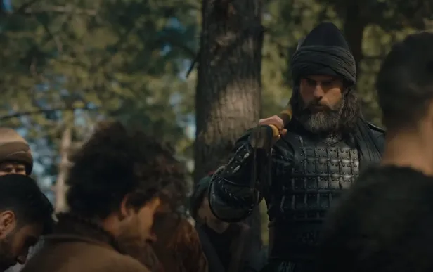 turgut-alpin-efsanesi-cengiz-coskun-ters-koseyi-patlatti-acun-ilicalinin-exxen-projesiyle-donuyor-1606326528972.jpg Turgut Alp'in efsanesi Cengiz Coşkun ters köşeyi patlattı! Acun Ilıcalı'nın Exxen projesiyle dönüyor-8