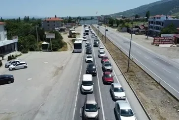 Tatilciler dönüyor! İstanbul'a giriş kapandı! 3 noktada zincirleme kaza | İstanbul trafiği son durum