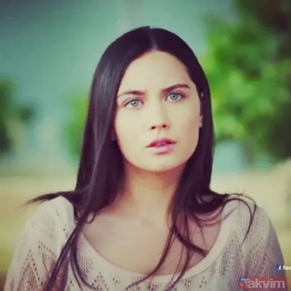 Hülya Avşar'ın kucağına oturmasıyla hafızalara kazınan İbrahim Tatlıses'in veliahtına bakın! Küçük İbo ortaya çıktı o artık 39 yaşında... - 33