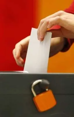 UETD'den Almanya seçimleri için bilgilendirme