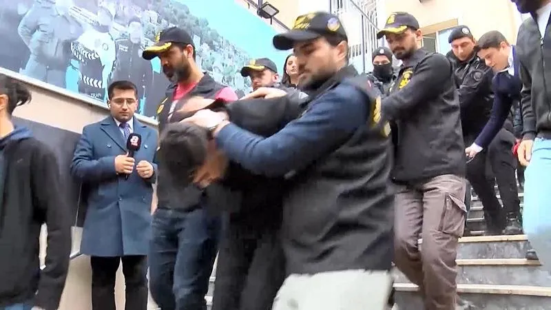 Aziz Yeniay'a silahlı saldırı davasında ilk duruşma (DHA)