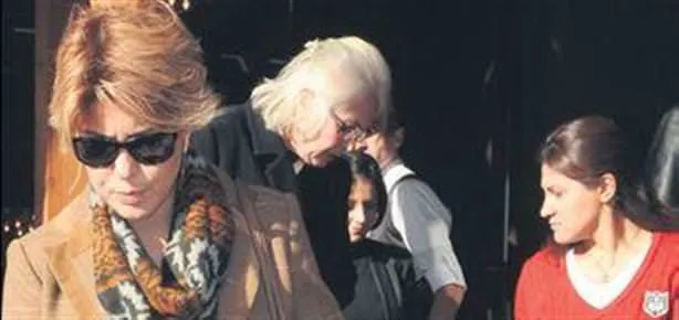 Gülben de yazarlığa soyundu