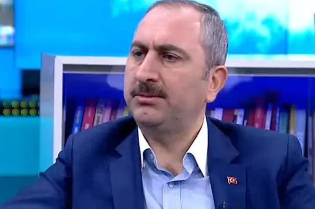 Adalet Bakanı Abdülhamit Gül'den Nissan'ın eski CEO'sunun kaçışına ilişkin flaş açıklama