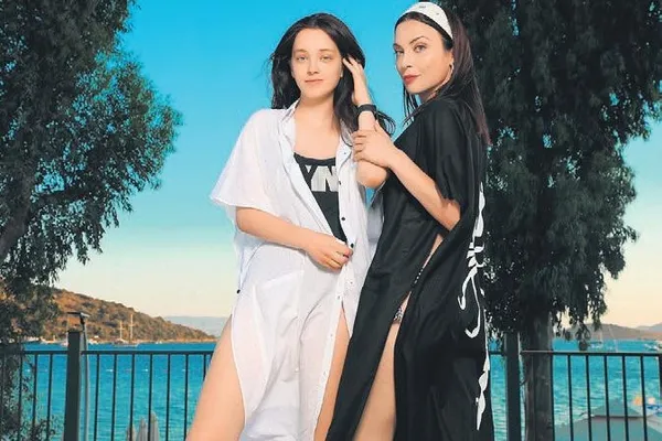 Fikret Orman ve sevgilisi Tuğba Coşkun, Selimiye'de objektiflerimize yansıdı-8