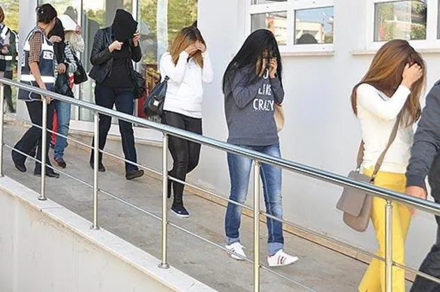 Trabzon'da fuhuş operasyonu: 15 gözaltı