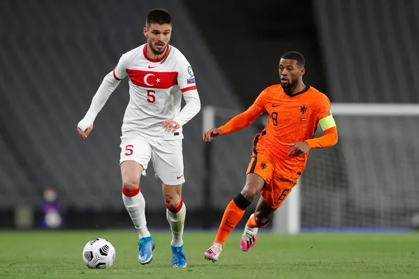 okay-ayriligi-duyurdu-1656666722200.jpg Okay ayrılığı duyurdu!-3