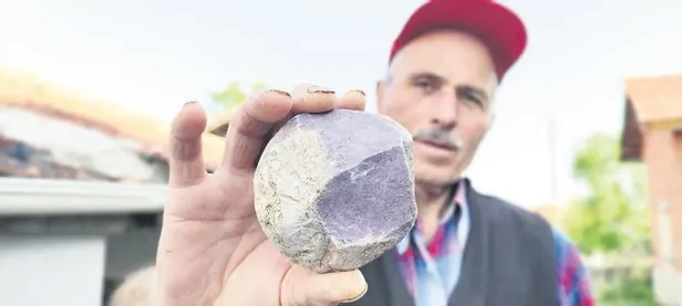 yok-boyle-aci-11-yasindaki-esref-gunes-insaat-alanindaki-demirlerin-ustune-duserek-hayatini-kaybetti-1654204364311.jpeg Yok böyle acı! 11 yaşındaki Eşref Güneş inşaat alanındaki demirlerin üstüne düşerek hayatını kaybetti-5