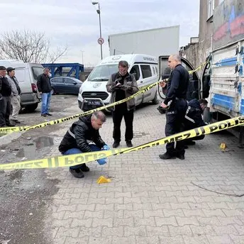 Başakşehir’de oto tamir dükkanında katliam: 3 yaralı