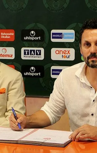 Alanyaspor Başkanı Hasan Çavuşoğlu'ndan 'Erol Bulut' açıklaması: Hocamız gitmek isterse, yolunu gururla açarız