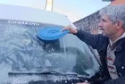 Kars'ta dondurucu soğuklar başladı: Araç camları buz tuttu, termometreler -6'yı gördü