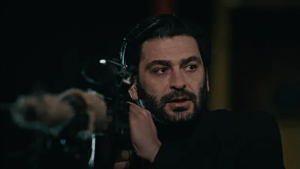 bir-zamanlar-cukurova-edhonun-yildizi-icin-hamleyi-yapti-fevriligiyle-gucunu-guc-katmaya-geliyor-1636530941494.jpg Fevriliğiyle gücüne güç katmaya geliyor! Bir Zamanlar Çukurova EDHO'nun yıldızı için hamleyi yaptı!-5