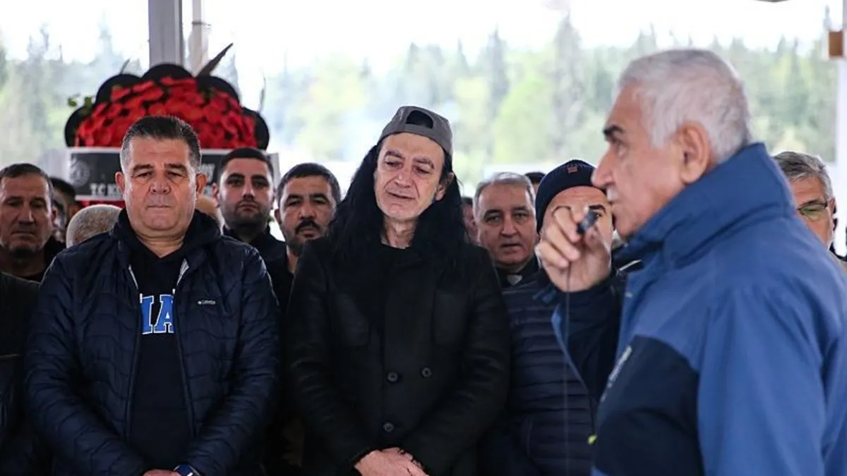 Murat Kekilli'nin acı günü: Annesinin cenazesi Adana'da toprağa verildi