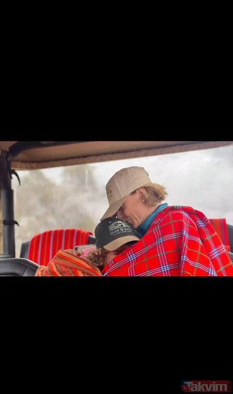 8 yıllık evliliğin meyvesi! Ceyda Düvenci oğluyla tatilde! Kumsal pozları sosyal medyayı salladı! Bülent Şakrak’ın oğlu ilgi odağı oldu - 22