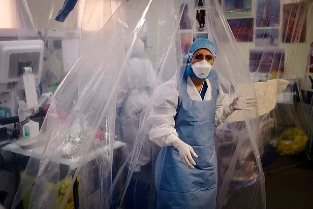 Fransa’da Kovid-19'dan ölenler üzerinden bile ticaret yapılıyor-1