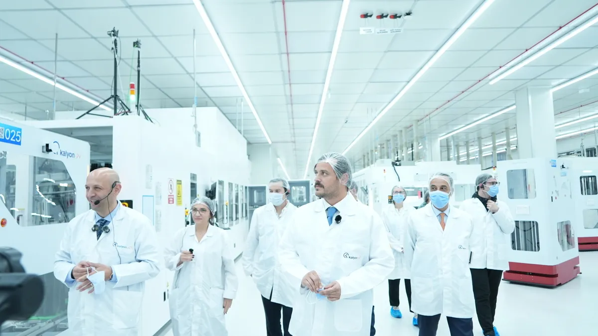 "Enerjide tam bağımsız Türkiye!" Kalyon PV’den küresel güneş hamlesi: Yeni fabrikasını ABD’de kuracak